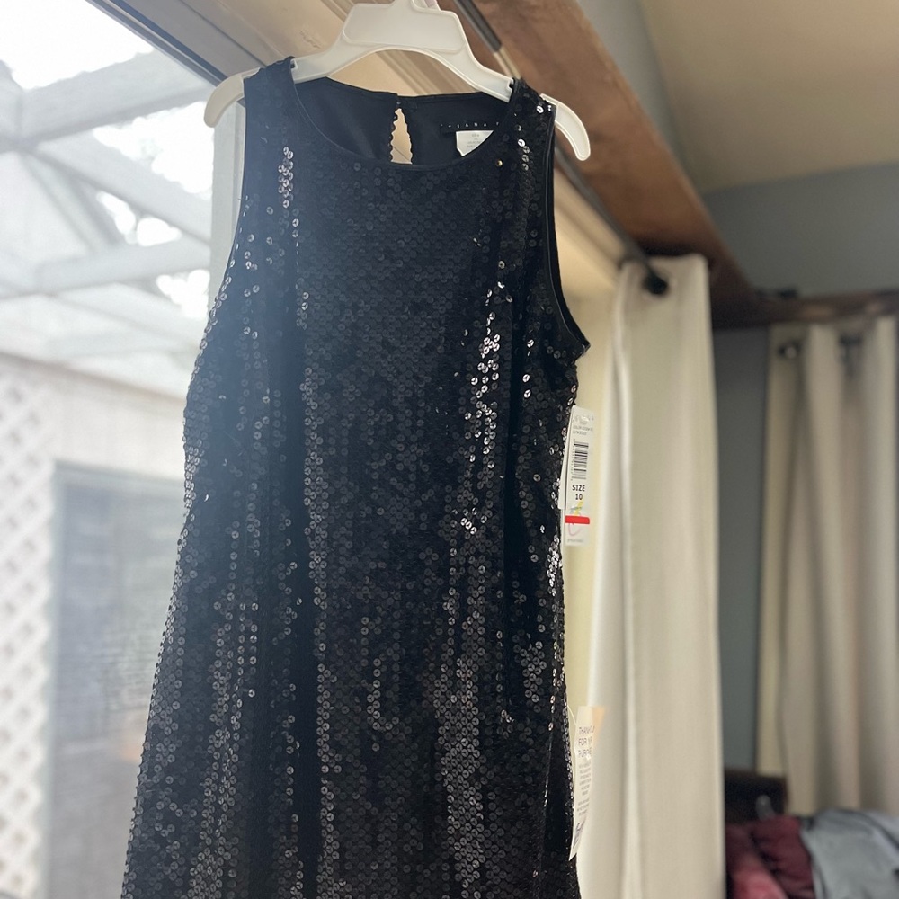 Black sequin dress